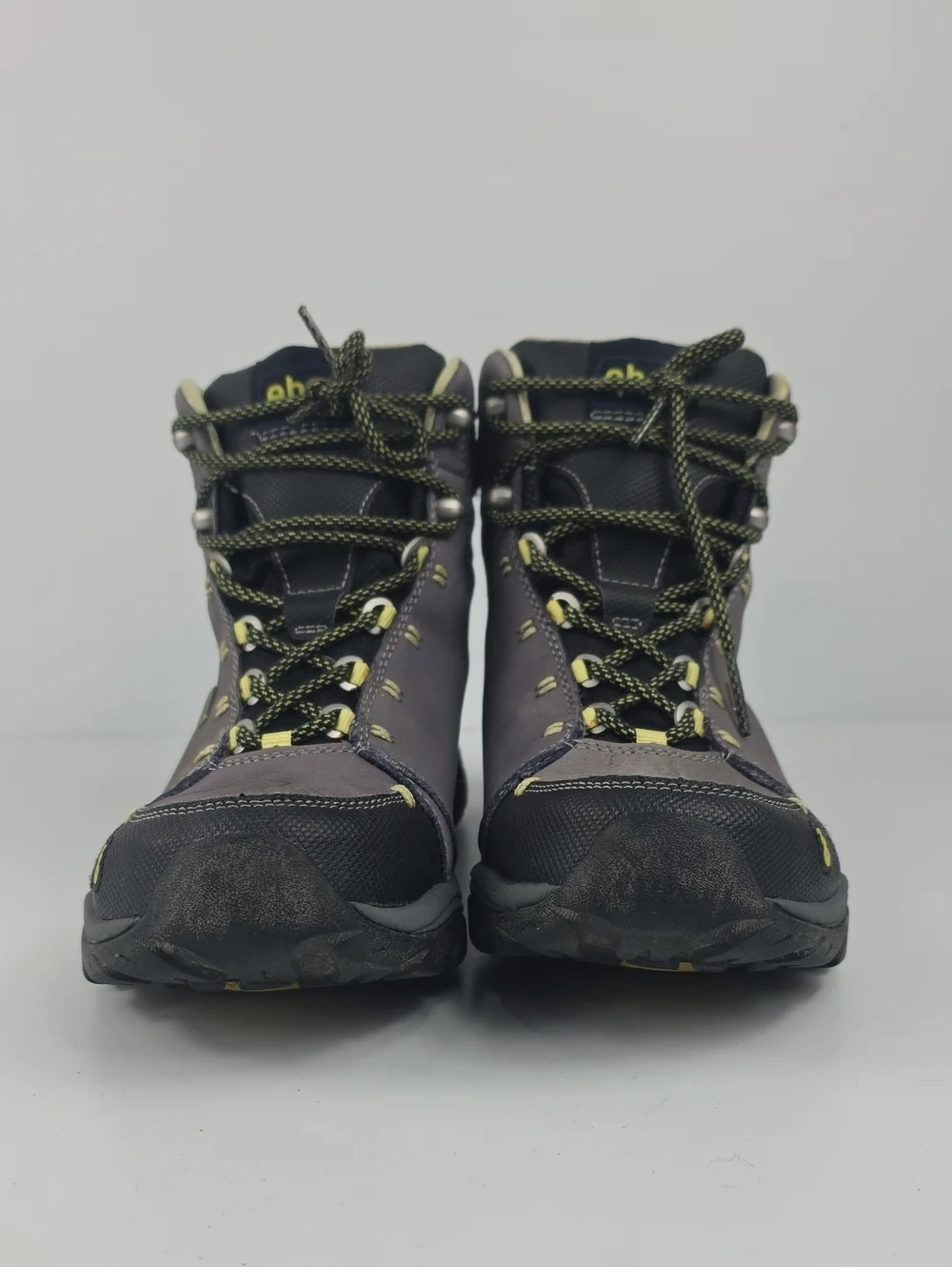 Ahnu Montara Women's Waterproof Hiking Boots Size 8.5